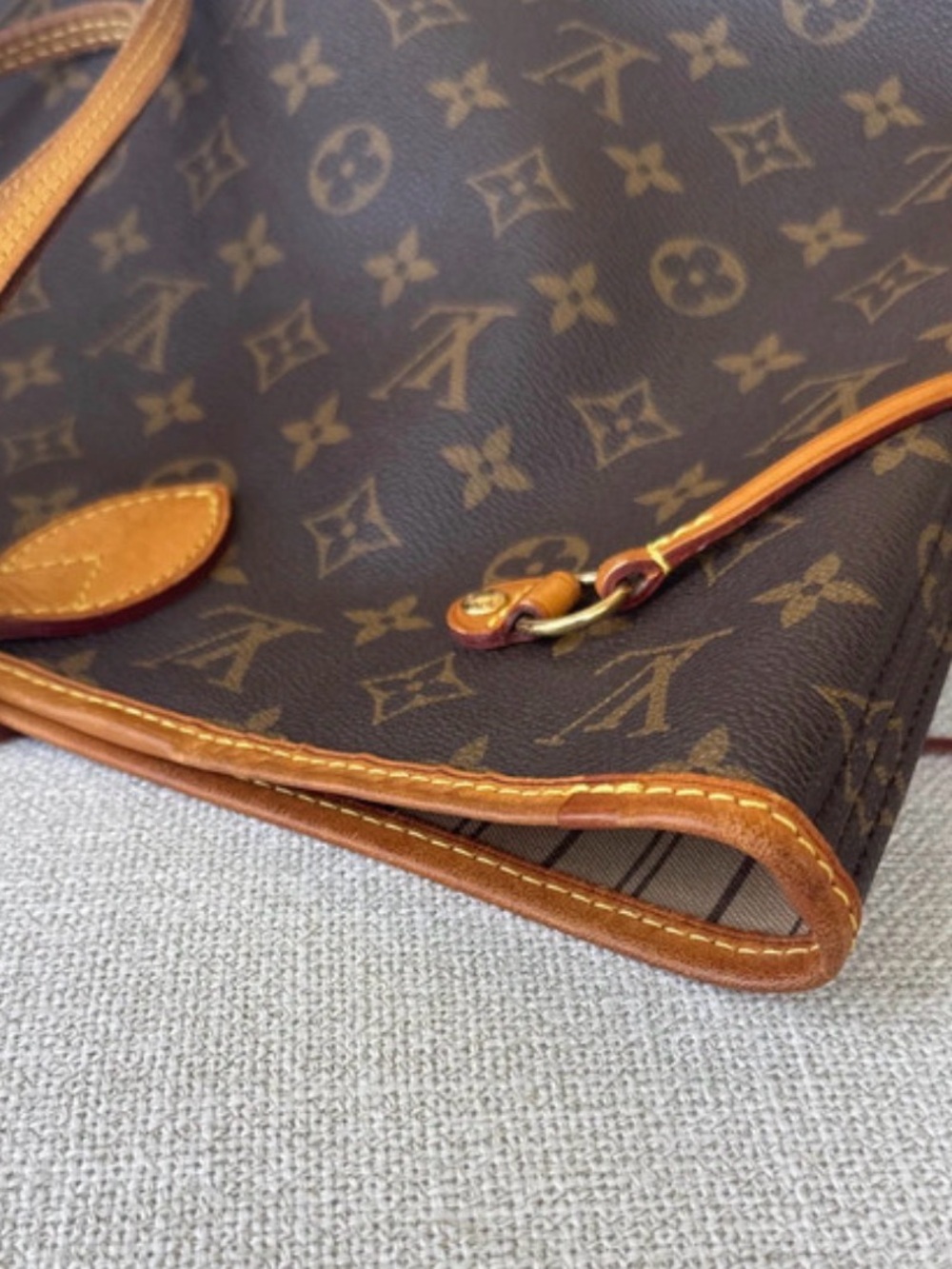 Louis Vuitton Brown Monogram Canvas Neverfull MM - Picture 5 of 16